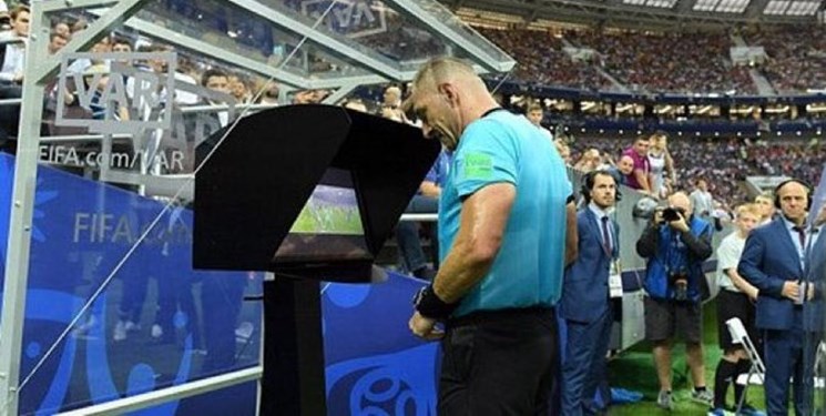 پای VAR به یورو باز شد