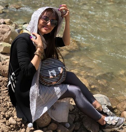 چهره ها/ طبیعت گردی نفیسه روشن