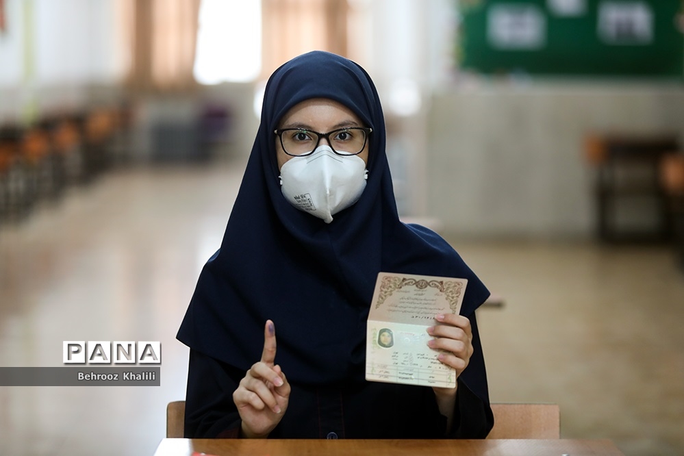 دانش آموزان رای اولی