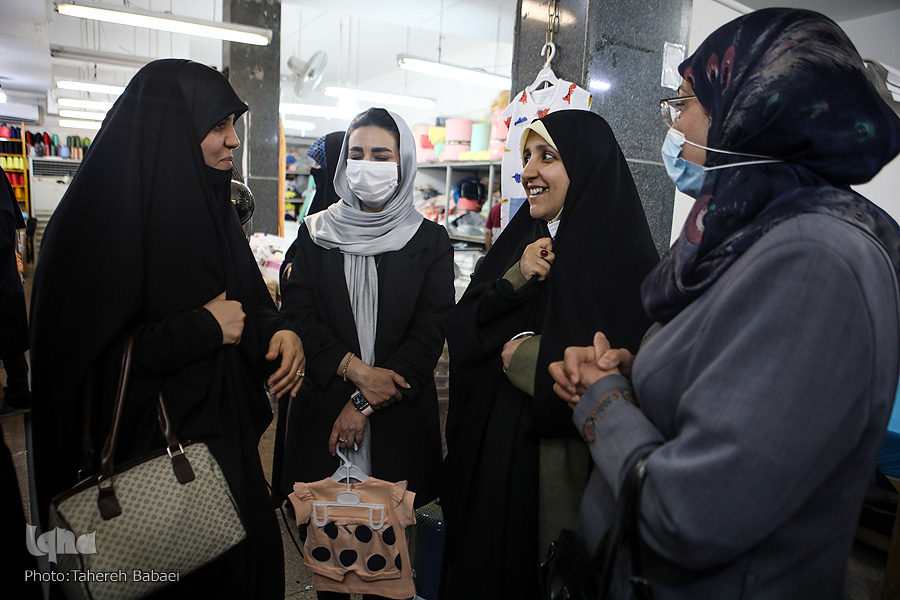 برپایی نمایشگاه دستاوردهای زنان سرپرست خانوار