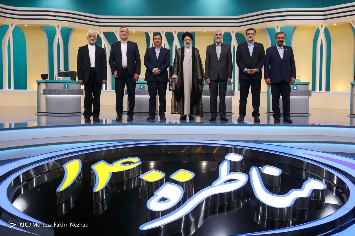  عکس یادگاری کاندیدها در پایان مناظره 1400