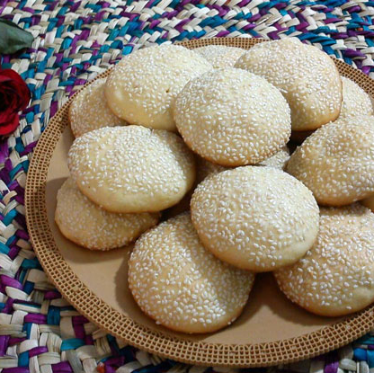 شيريني ها/ طرز تهيه کلوچه شکري خانگي