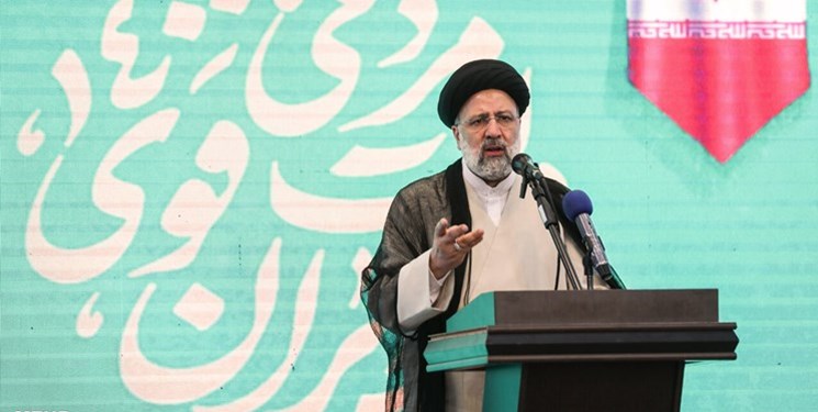 رئیسی: وظیفه دولت ایجاد زمینه برای شکوفایی استعدادهای بانوان است