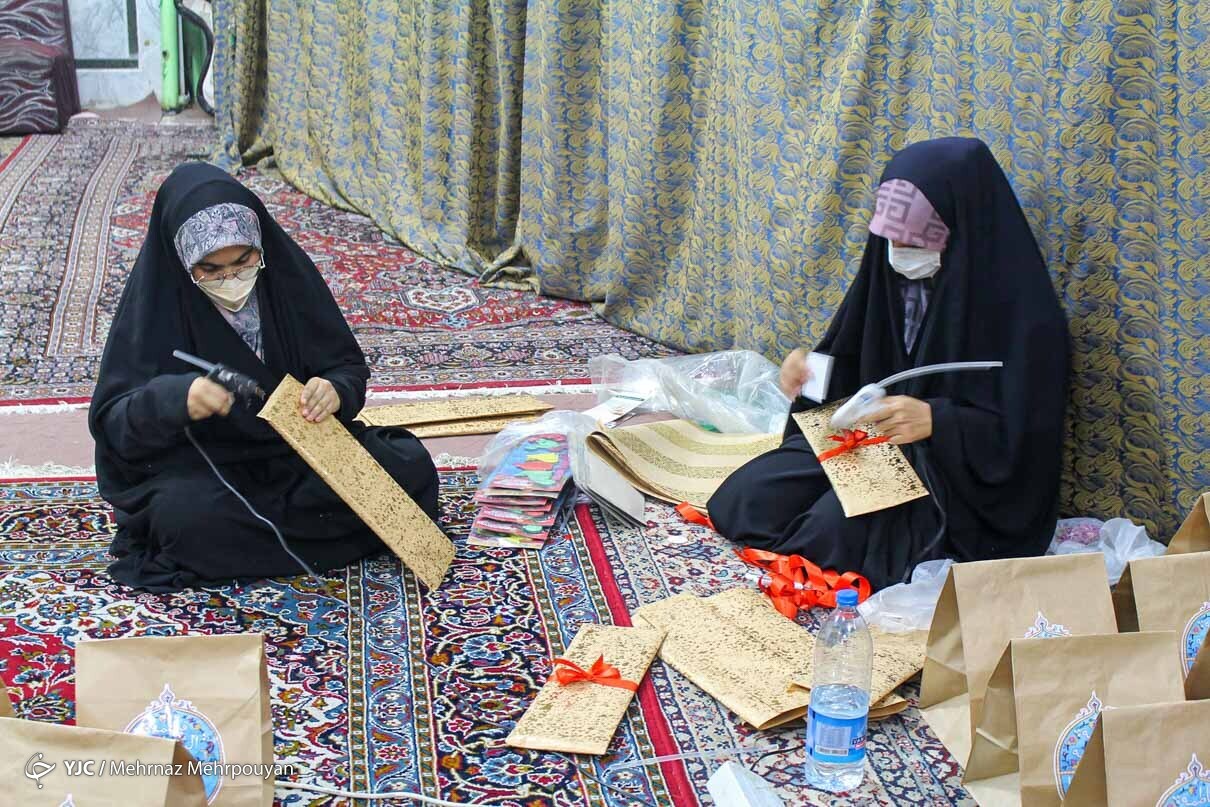 عکس/ بسته های اهدایی دهه کرامت به کودکان بیمار زاهدانی 