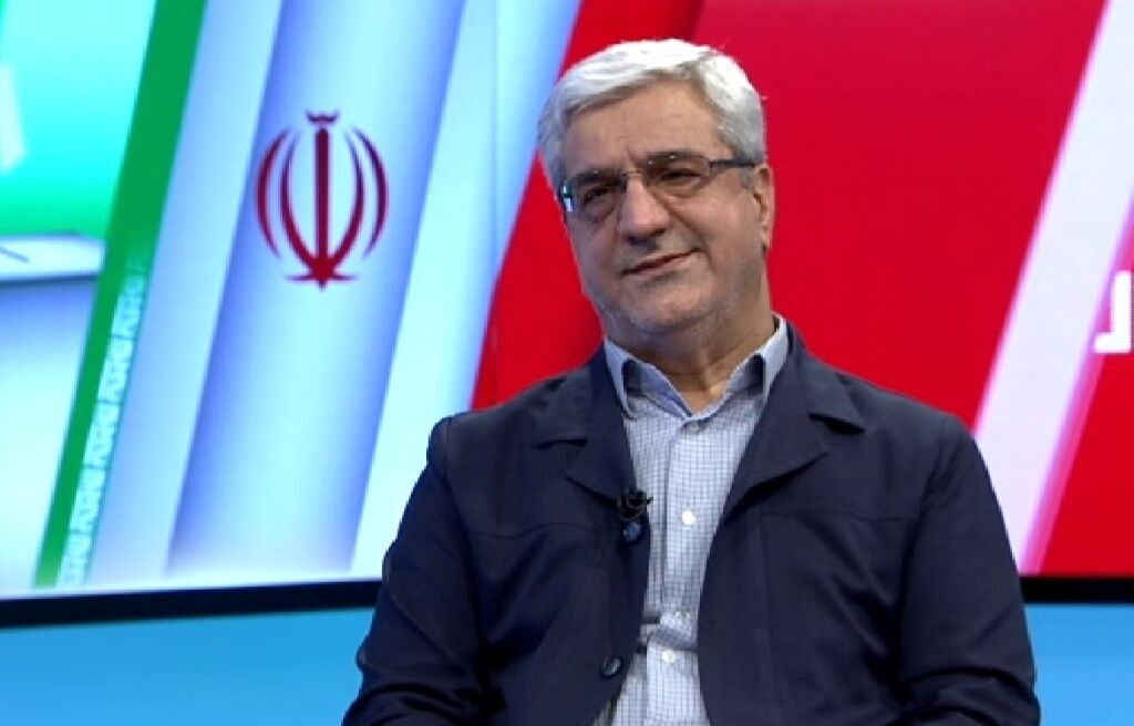 عرف: در صورت حضور مردم رایگیری تا ساعت ۲ تمدید میشود