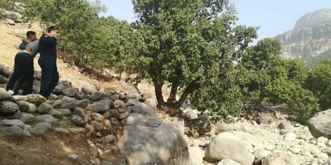نجات جان یک صندوقدار سیار انتخابات در اندیکا