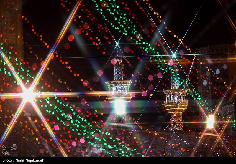 عکس/ چراغانی و آذین‌بندی حرم امام رضا (ع)
