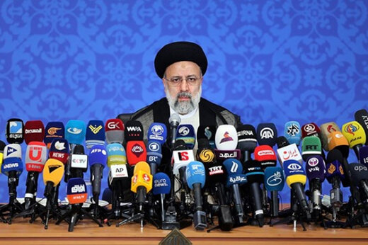 فضائلی: رئیسی مسلط ظاهر شد