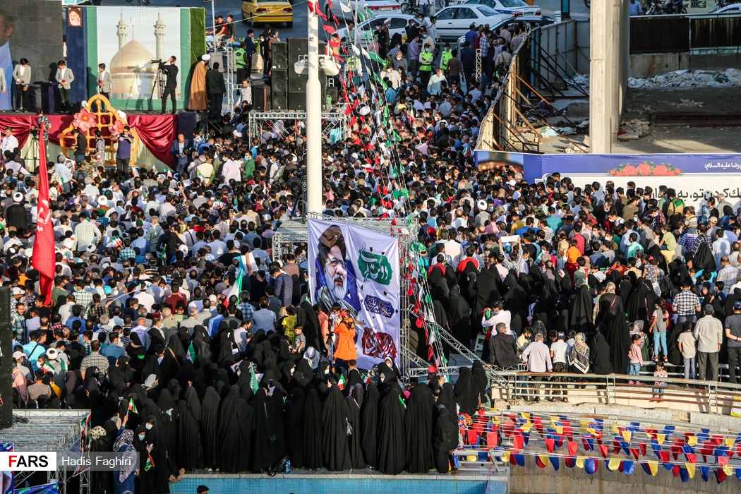 عکس/ جشن پیروزی با حضور زاکانی در مشهد