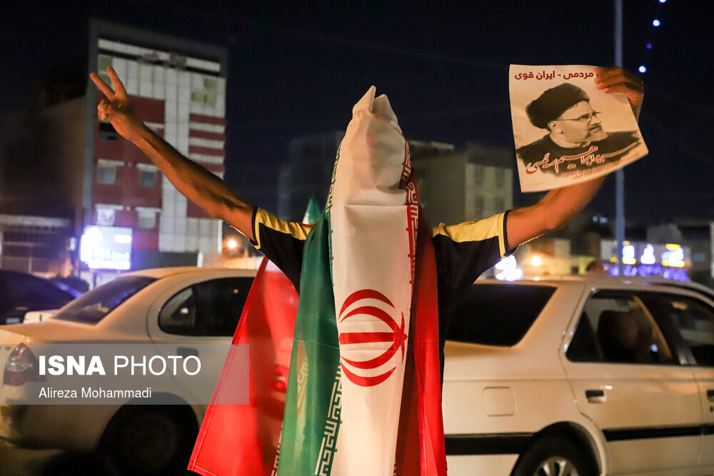 عکس/ جشن پیروزی انتخابات ریاست جمهوری در اهواز