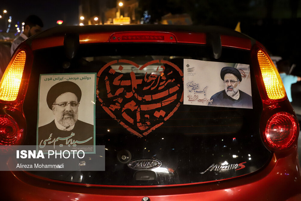 عکس/ جشن پیروزی انتخابات ریاست جمهوری در اهواز