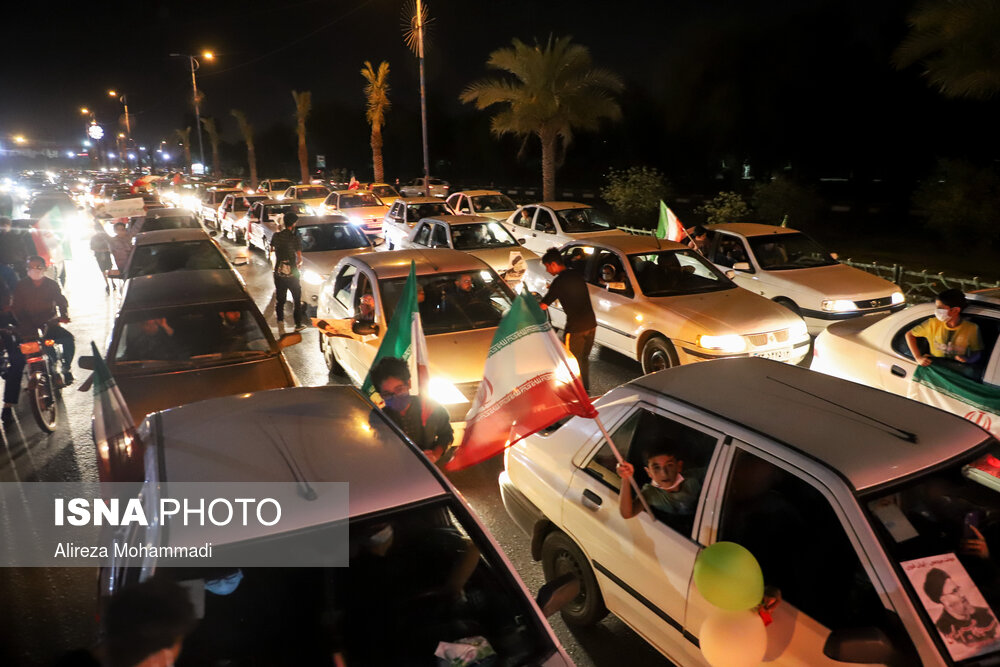 عکس/ جشن پیروزی انتخابات ریاست جمهوری در اهواز