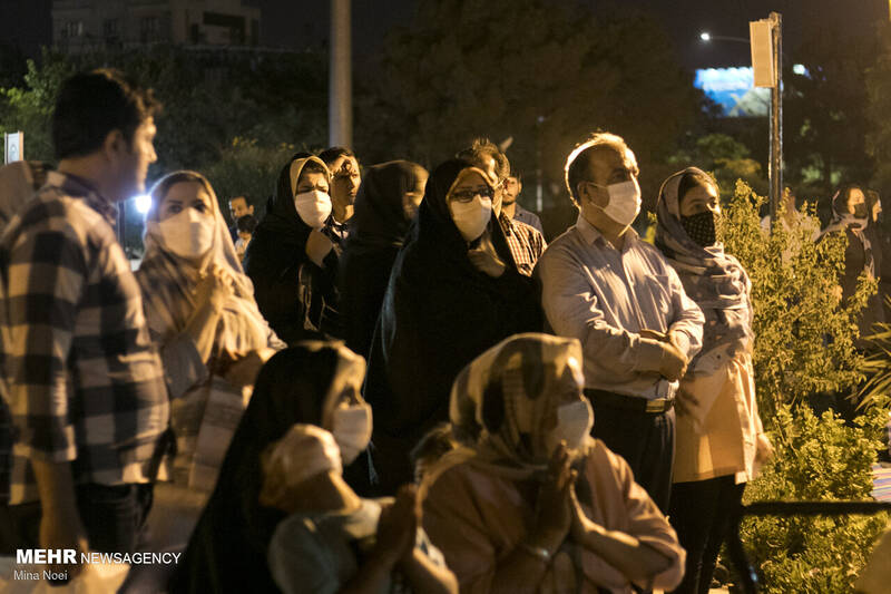 نورافشانی به مناسبت ولادت امام رضا(ع) در تبریز