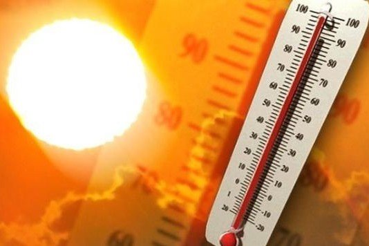 مردم ماهنشان روز بسیار گرمی را سپری کردند