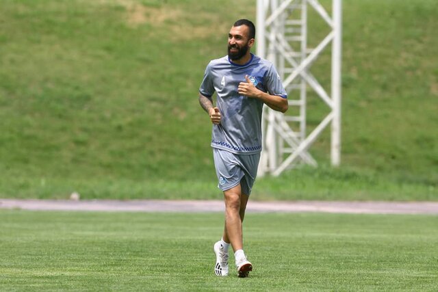 جدایی مدافع استقلالی از ام‌صلال قطعی شد