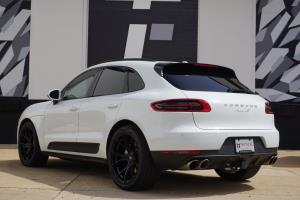 Макан уфа билеты. Porsche Macan s 2018. Porsche Macan 2018. Porsche Macan 2018 Рестайлинг. Белый Porsche Macan 2018.