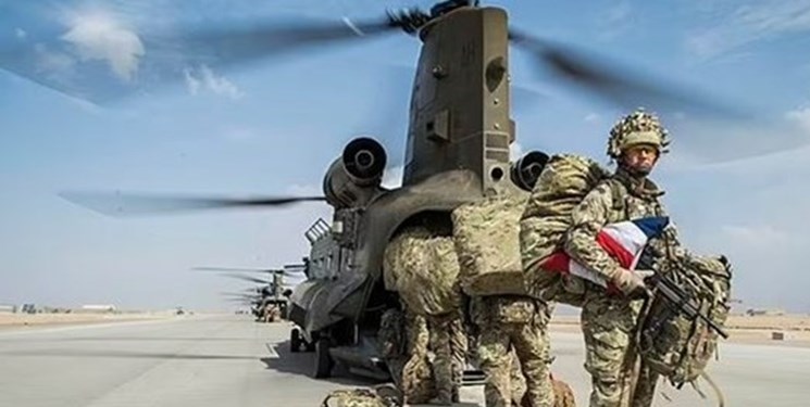 شماری از نیروهای ویژه انگلیس در افغانستان می‌مانند