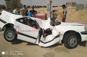 مصدومیت شدید راننده بر اثر واژگونی پژو پارس در لار 