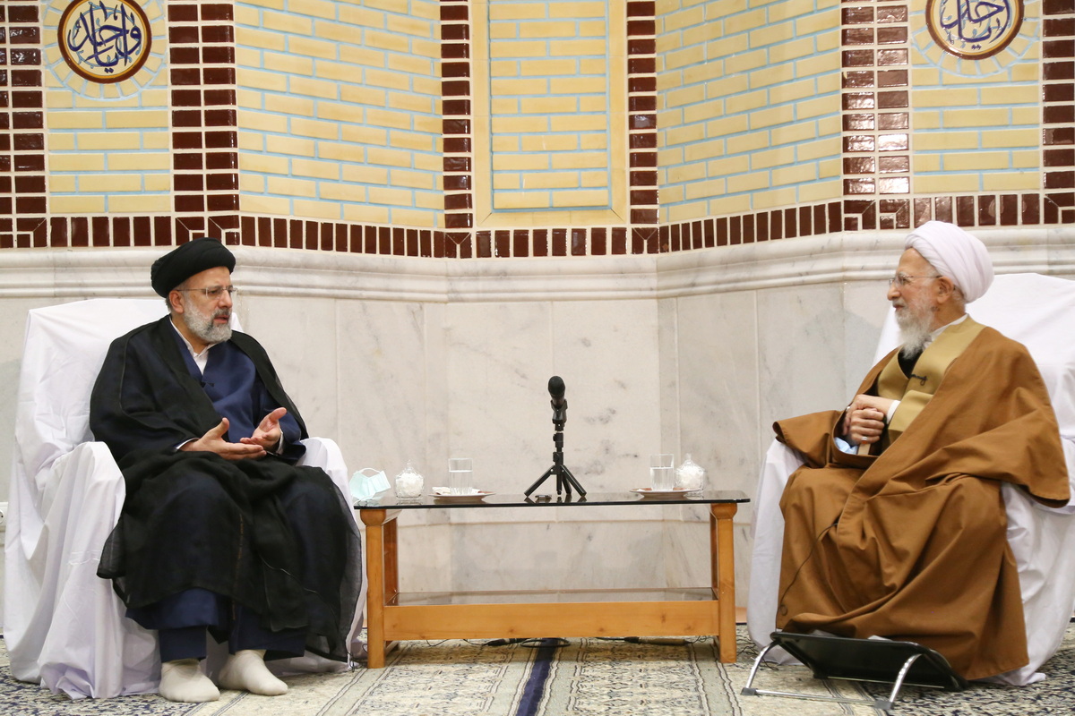 عکس/ دیدار رئیسی با آیت ‌الله جوادی آملی