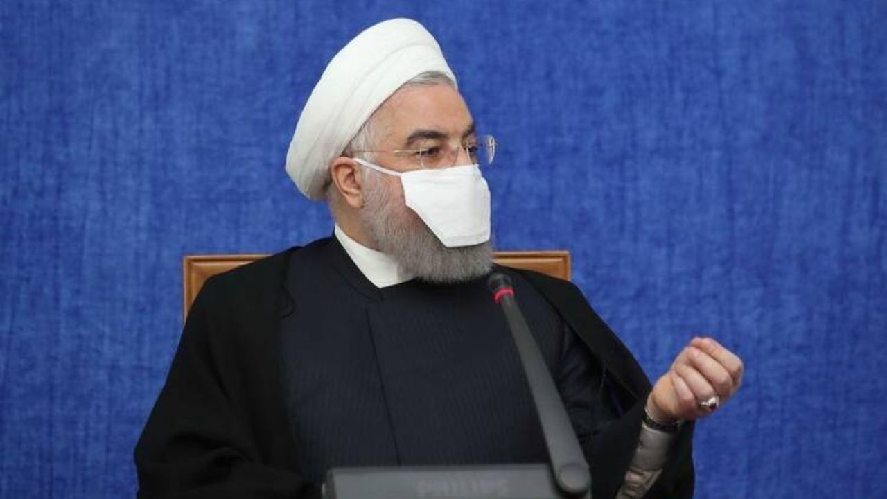 گمانه زنی سایت معروف اصولگرا درباره آینده روحانی