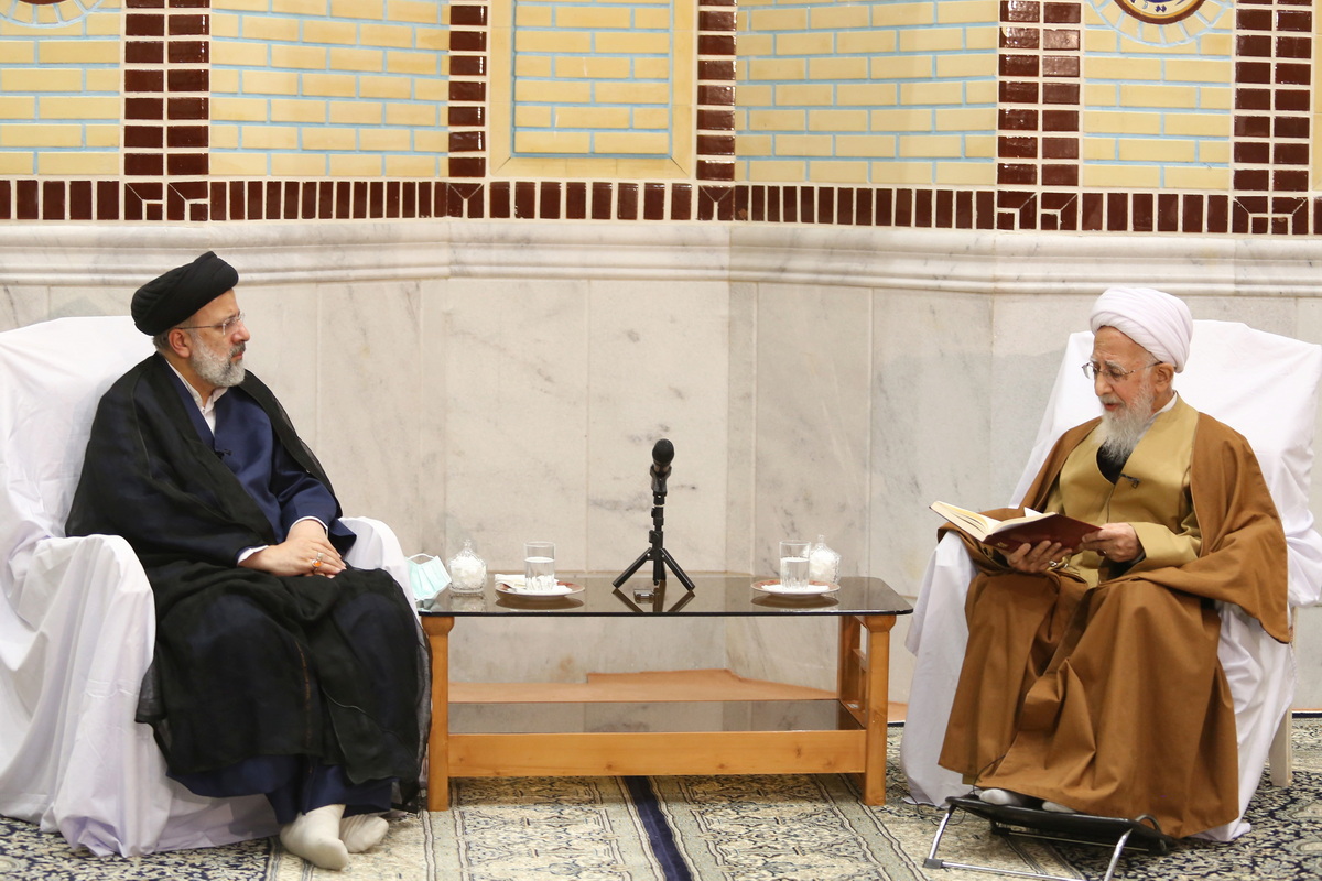 عکس/ دیدار رئیسی با آیت ‌الله جوادی آملی