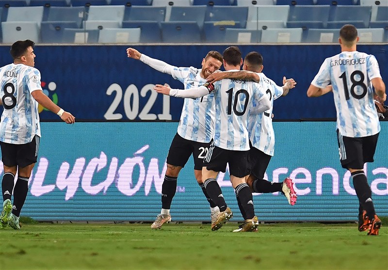 تیم منتخب کوپا آمهریکا در قُرُق آرژانتین و برزیل