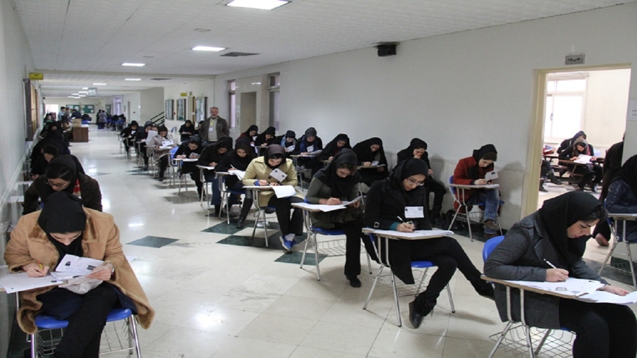 آزمون استخدامی آموزش و پرورش در سیستان و بلوچستان برگزار شد