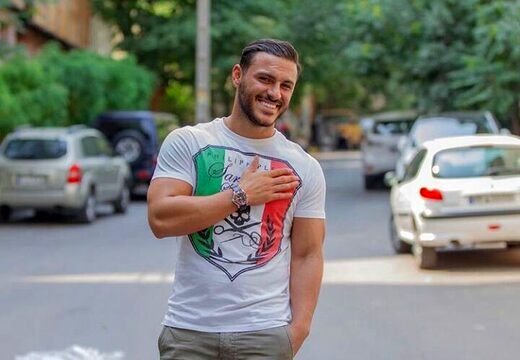 ۲ ای اف ام مرد تا دوباره زنده شود/ حواشی آرمین زارعی شدن