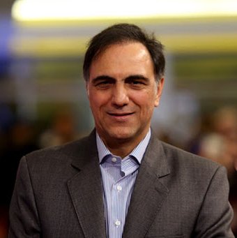 حسن فتحی عزادار شد 