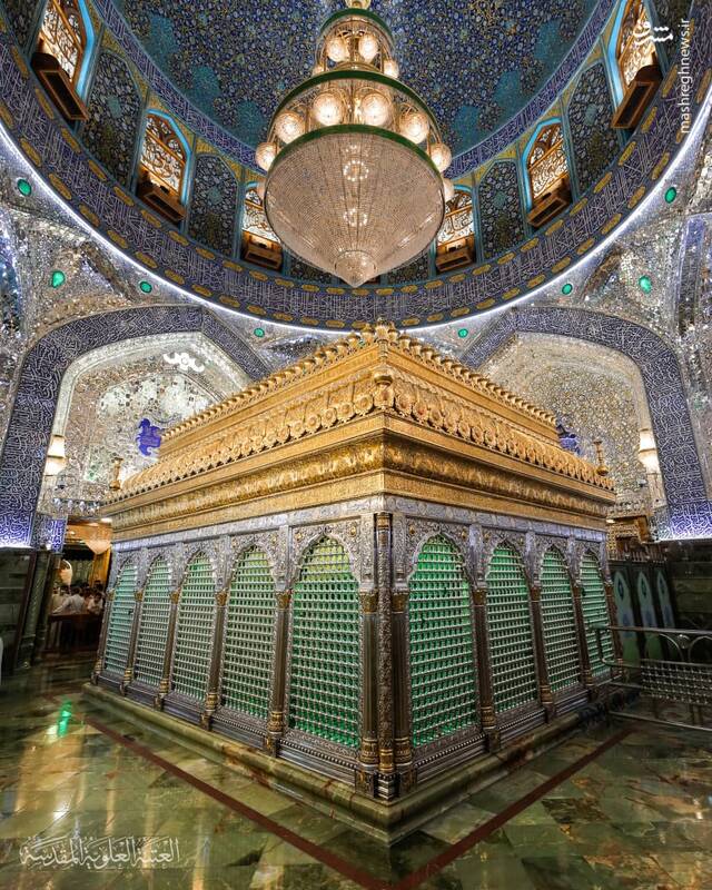 عکس/ غبارروبی حرم حضرت علی(ع)