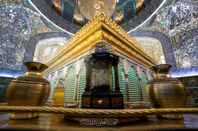 عکس/ غبارروبی حرم حضرت علی(ع)