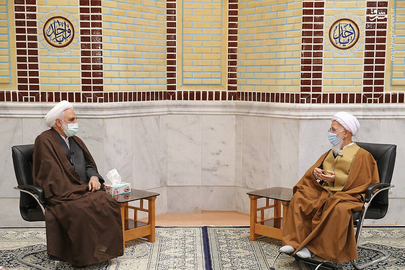 عکس/ دیدار رئیس قوه قضائیه با آیت‌الله جوادی آملی