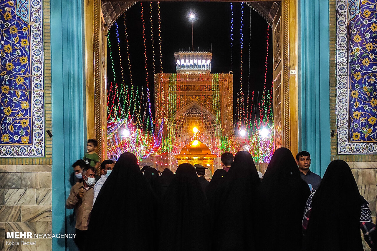 عکس/ حرم امام رضا(ع) در شب عید غدیر