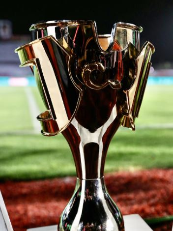 جام قهرمانی به پرسپولیس اهدا شد