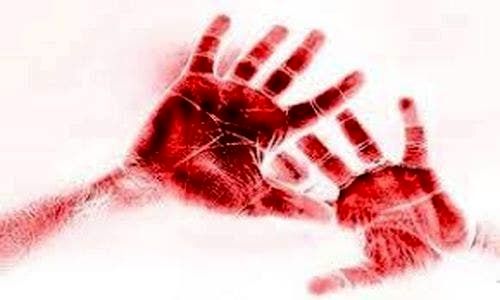 زجرکش کردن جوان ایرانی با ضربات سنگ های نوک تیز توسط افغان ها 