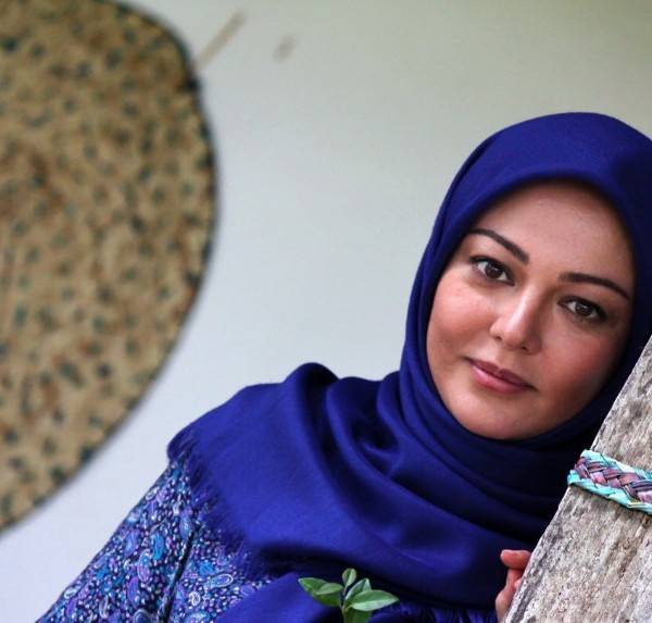 چهره ها/ تیپ مافیایی رزیتا غفاری