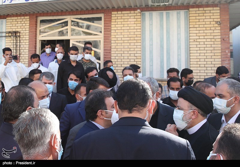 عکس/ بازدید رییسی از بیمارستان اهواز