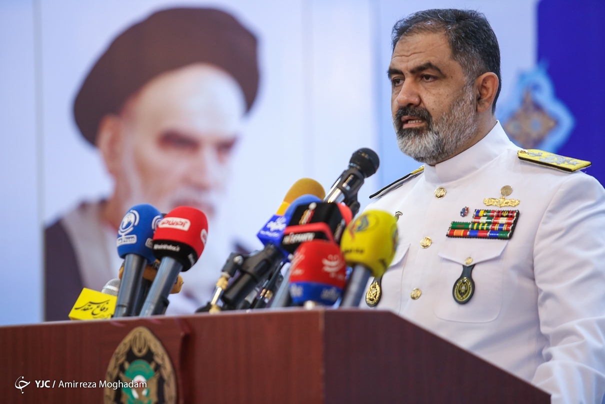 عکس/ نشست خبری دریادار «شهرام ایرانی» فرمانده نیروی دریایی ارتش