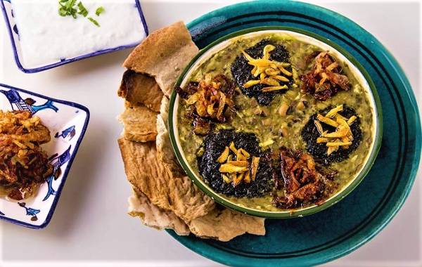  طرز تهيه آش ترش مازندراني با طعمي فوق العاده