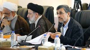 فعال اصولگرا: دولت رئیسی دولت احمدی‌نژاد نیست