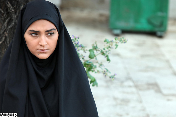 حاجی نمیدونه دختر آفتاب و مهتاب ندیدش الان کجاست