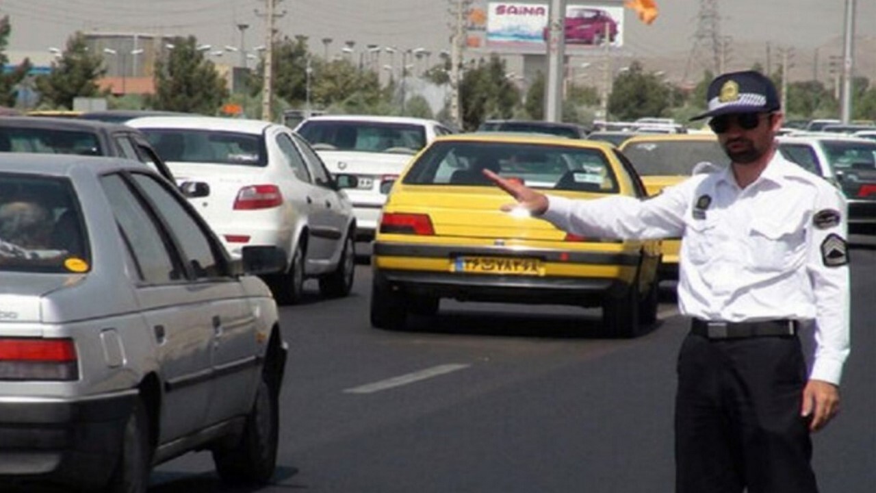 توقیف ۱۵ دستگاه خودوری متخلف در چرداول