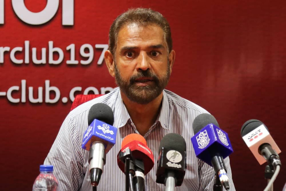 کریمی: غیر از زنوزی هیچ‌کس برای تراکتور خرج نمی‌کند