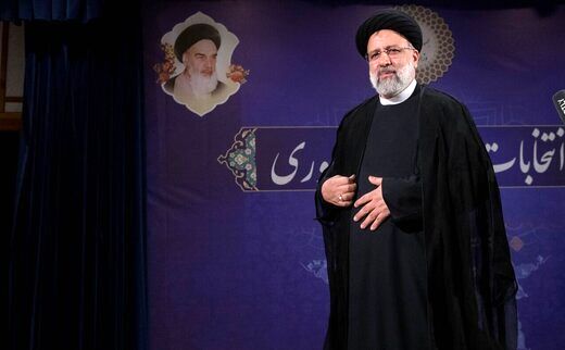 رئیسی انتصاب فرمانده جدید نیروی هوایی ارتش را تبریک گفت