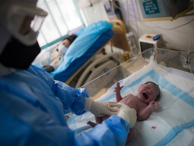 ۱۰ درصد مادران باردار کرونا مثبت در خراسان شمالی بستری شدند