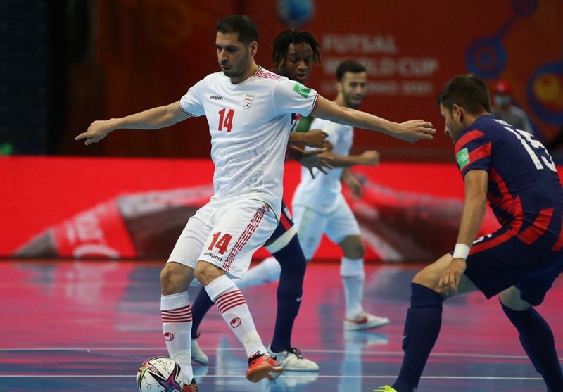 ایران - آرژانتین؛ جنگ قهرمانان برای صدرنشینی
