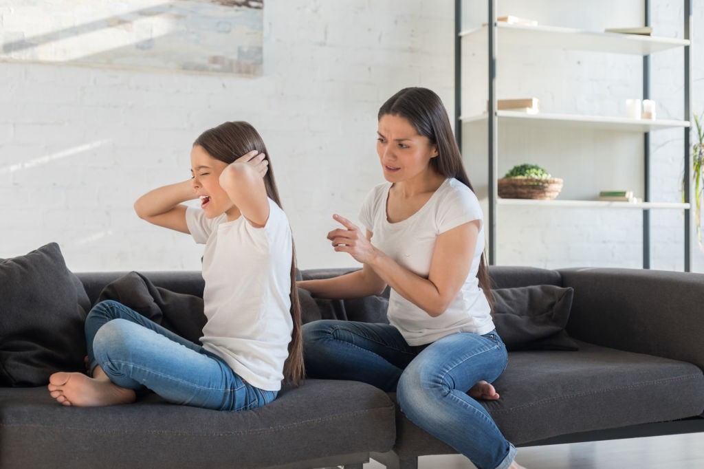 به چه کسانی والدین خودشیفته می گویند؟