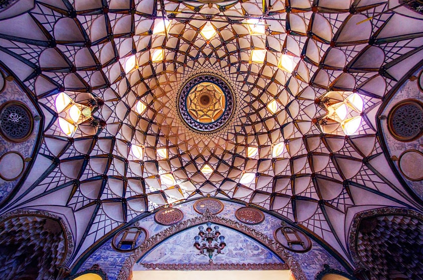 عکس/ گوشه ای از شاهکار مهندسی ایرانی در خانه بروجردی ها