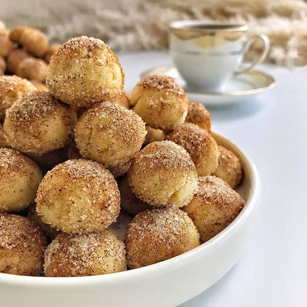 طرز تهیه شیرینی پفکی دارچینی خوشمزه به روش قنادی