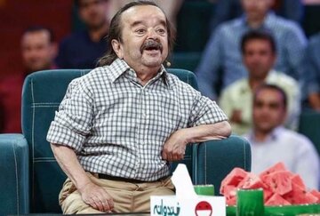 چهره ها/ عکس زیبای «اسدالله یکتا» با پسرها و نوه هایش